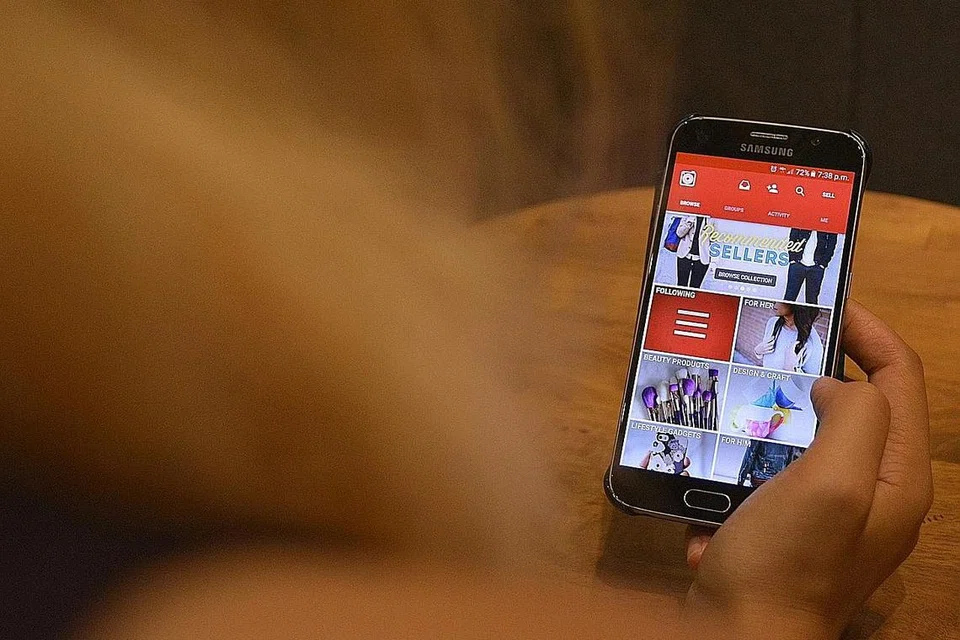 KURANG KADAR PENIPUAN: Carousell berkata ini dicapai menerusi peningkatan produk dan kejuruteraan, pelaburan dalam sumber manusia, dan kerjasama dengan pihak berkuasa untuk meningkatkan pendidikan pengguna. - Foto fail