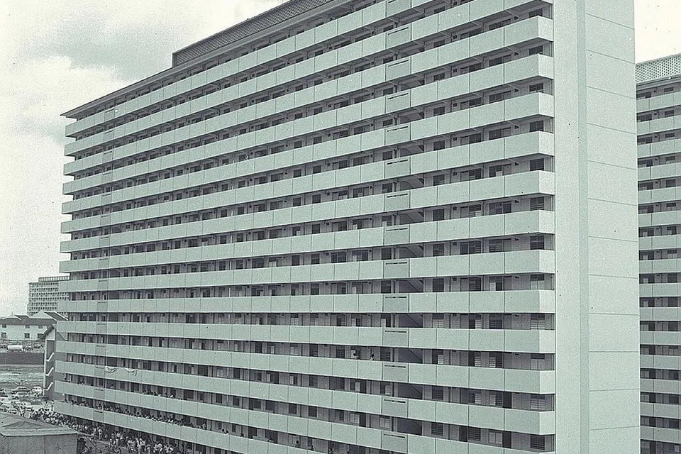 Flat di estet Toa Payoh pada tahun-tahun 1960-an 