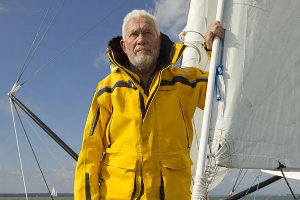 SIR ROBIN-KNOX JOHNSON: Lebih 50 tahun lalu, Sir Robin Knox-Johnston mencipta sejarah dengan menjadi lelaki pertama yang belayar secara solo tanpa henti, mengelilingi dunia antara 1968 hingga 1969. 