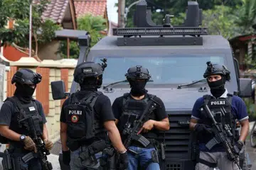 Unit antikeganasan elit Indonesia, Densus 88, telah menahan seorang remaja berusia 18 tahun di wilayah Sulawesi Selatan kerana disyaki menyebarkan propaganda ekstremis dan menghasut tindakan keganasan dalam talian, kata polis Indonesia pada 25 Mei.