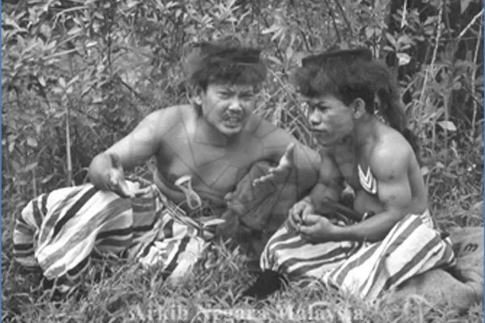 WATAK PEMBUKA REZEKI: Kerana peranannya sebagai orang kanan ketua penyamun, Bin Sarjan dalam 'Ali Baba Bujang Lapok', Ibrahim mendapat tawaran menjayakan filem Hollywood, 'The Spiral Road'. - Foto NEW STRAITS TIMES