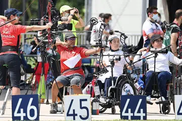BERHARAP CAPAI YANG TERBAIK JIKA MARA KE FINAL: Bertanding dalam paralimpik kedua, Nur Syahidah (dua dari kiri) mencatat skor 682 mata untuk melangkah ke final atau pusingan 'Elimination' pada 30 Ogos ini. - FOTO AFP