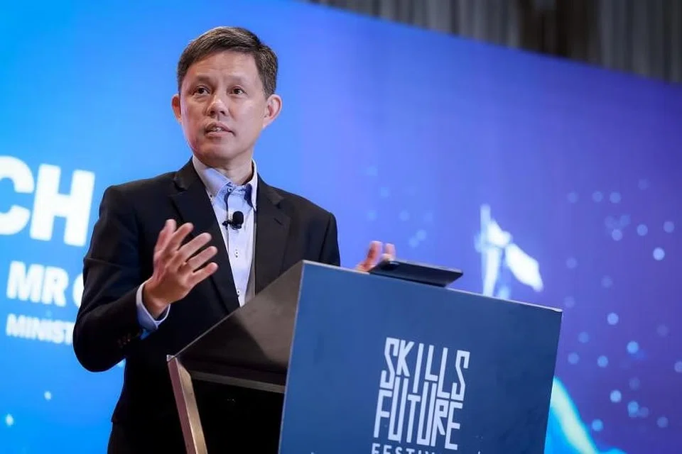 Menteri Pendidikan, Encik Chan Chun Sing, mengumumkan Laluan Kemahiran baru untuk Keselamatan Siber, di Forum SkillsFuture 2024, pada 9 Julai. 
