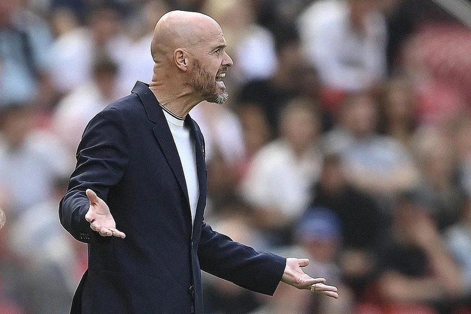 PUSAT PERHATIAN: Pengurus Manchester United, Erik ten Hag. - Foto REUTERS 