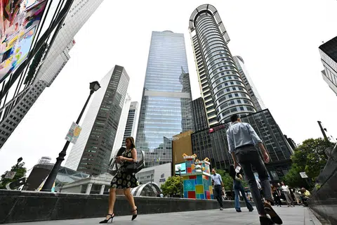 Untuk menyokong pekerja warga emas, Persekutuan Majikan Kebangsaan Singapura (Snef) memohon kepada pemerintah supaya melanjutkan tempoh Kredit Pekerjaan Warga Emas melepasi 2025.