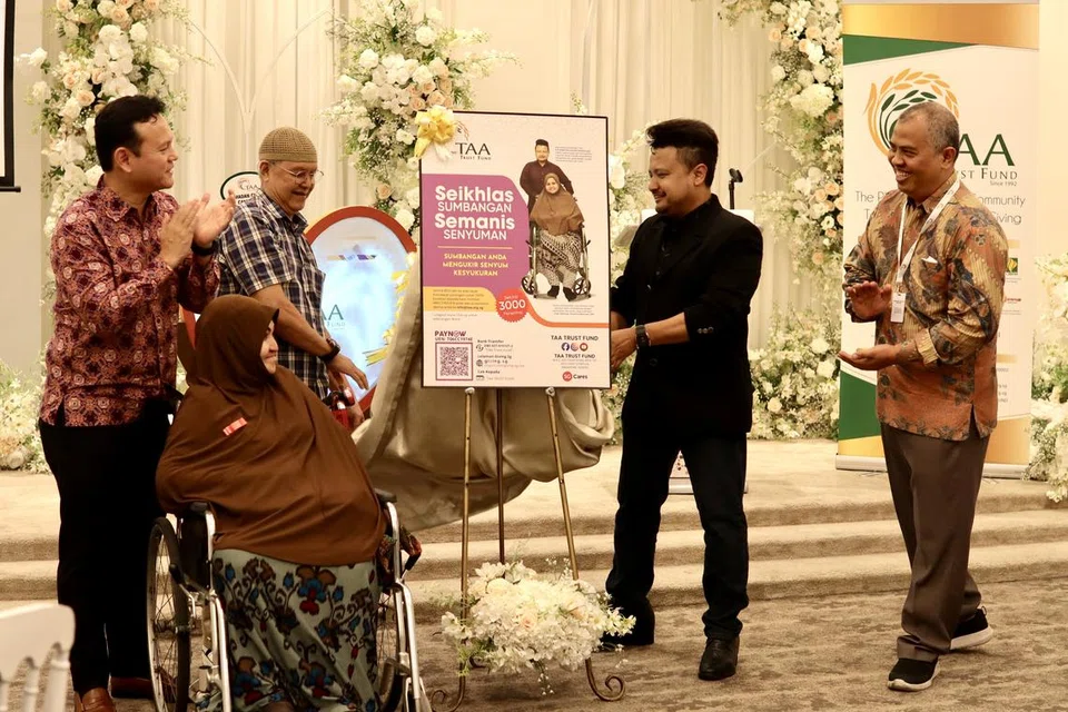TAA melancarkan Kempen Dana Amal TAA-Ramadan 2025, di Grand Dahlia@Joo Chiat Complex pada 21 Februari. Turut hadir ialah Menteri Negara Kanan (Pertahanan merangkap Tenaga Manusia), Encik Zaqy Mohamad (paling kiri), dan personaliti radio  A B Shaik Banafe yang dinamakan sebagai Rakan TAA.