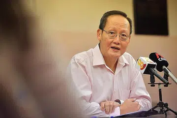 Menteri Tenaga Manusia, Dr Tan See Leng.
