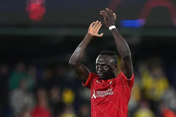 TOLAK TAWARAN: Tawaran Bayern Munich berjumlah £30 juta ($52 juta) yang berminat mendapatkan khidmat penyerang Senegal, Sadio Mane telah ditolak Liverpool. - Foto AFP