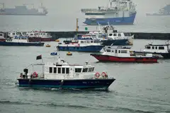 ‘Dolphin 18’ dilaporkan berada di sekitar 274 batu nautika ke barat daya Vung Tau, Vietnam – yang berada dalam kawasan pencarian dan penyelamatan maritim Singapura.
