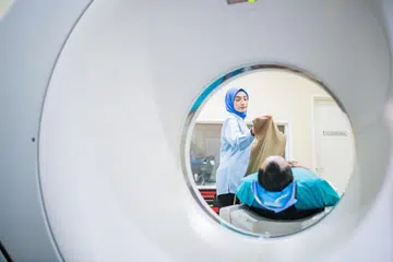 Barah prostat boleh dirawat dan pengesanan awal adalah penting untuk hasil yang lebih baik. Masalah prostat boleh dikesan lebih awal melalui ujian tahap Antigen Spesifik Prostat (PSA) dan peperiksaan rektum secara digital.