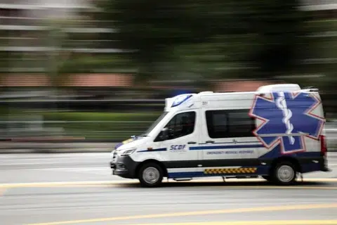 Sistem keutamaan trafik, ambulans, Pasukan Pertahanan Awam Singapura (SCDF), laluan “lampu hijau”