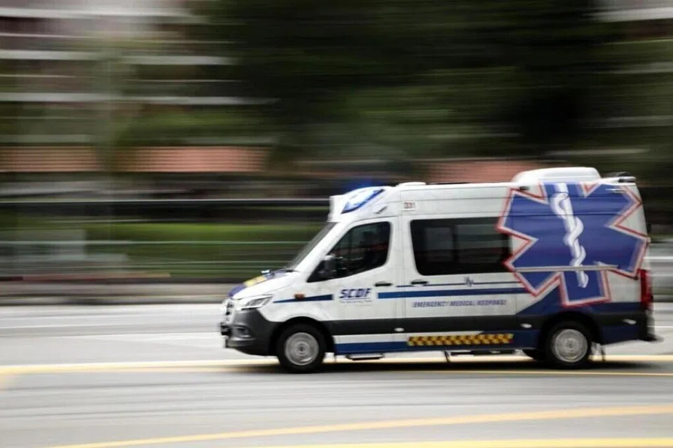 Sistem keutamaan trafik, ambulans, Pasukan Pertahanan Awam Singapura (SCDF), laluan “lampu hijau”