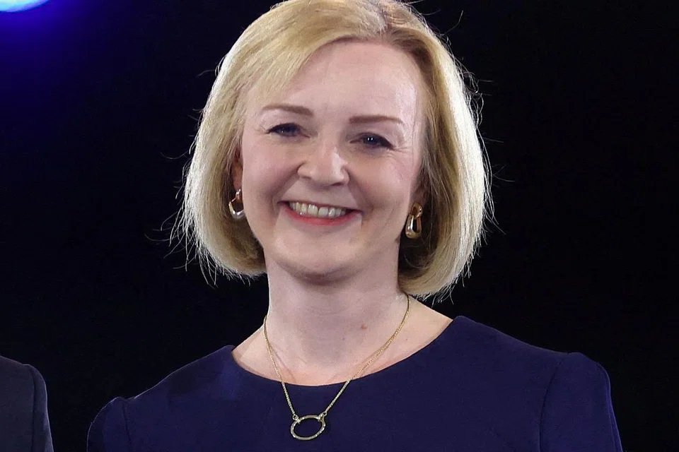 Cik Liz Truss