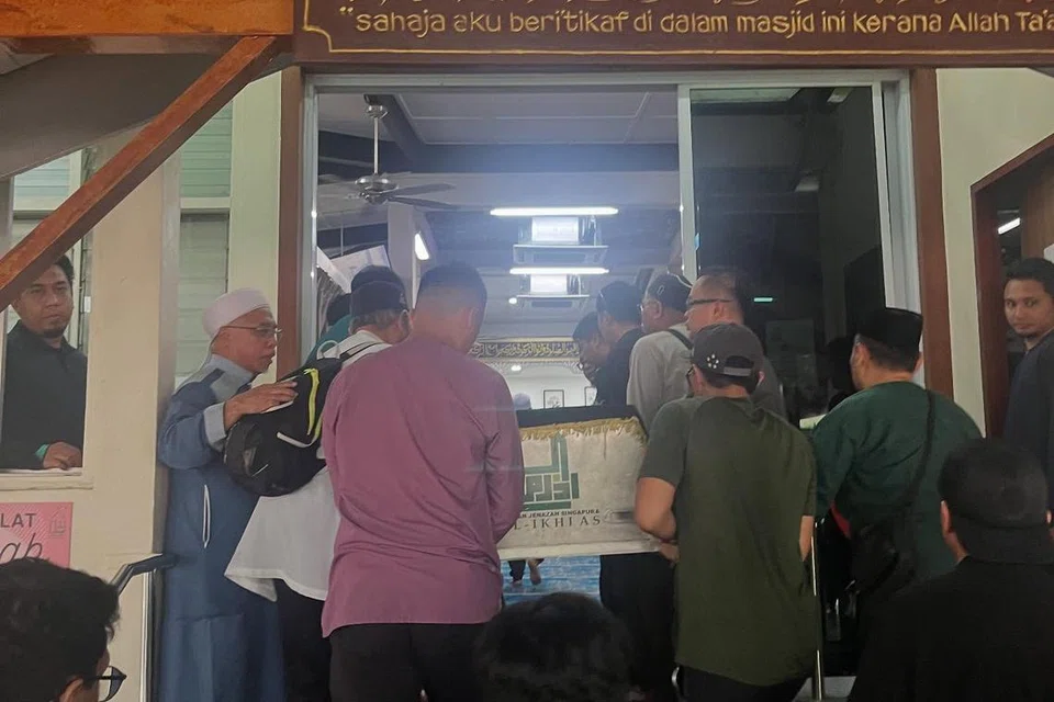 Kemalangan jalan raya meragut nyawa Encik Muhammad Zuhairi Jumahat yang menunggang motosikal sewaktu  dalam perjalanan pulang dari kerja.