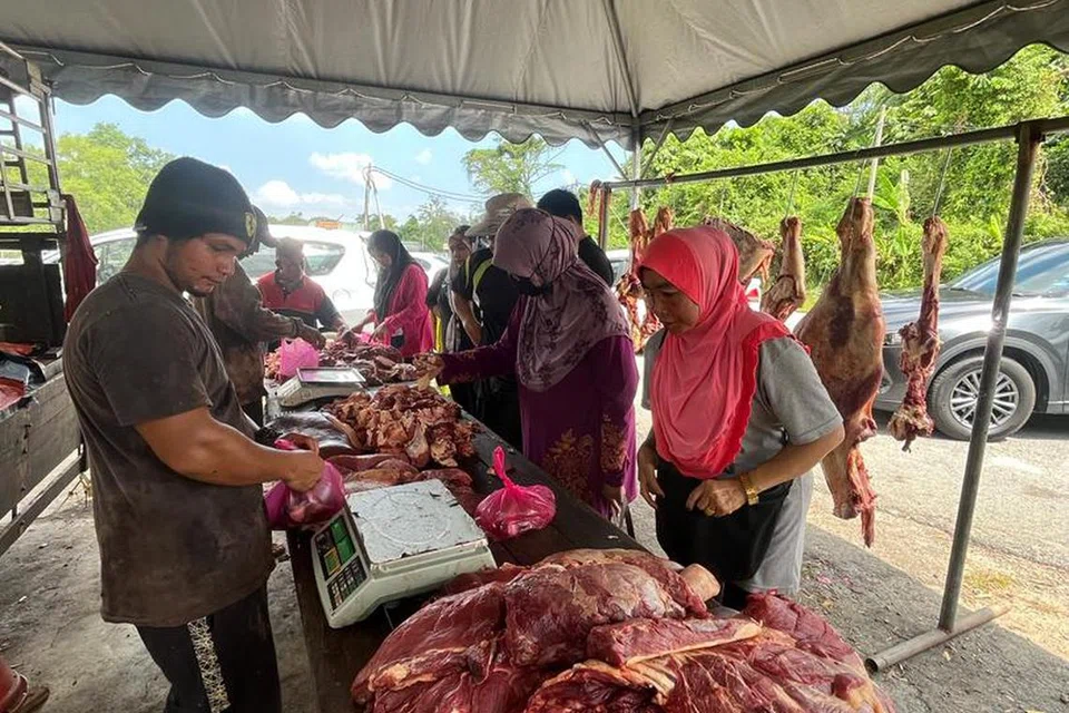 Acara ‘mantai’ adalah tradisi masyarakat Negeri Sembilan setiap tahun, sebagai simbol merai dan menyambut kedatangan Ramadan.