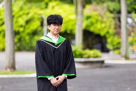Sedang ramai rakan sebaya melalui laluan langsung dari sekolah menengah ke Institut Pendidikan Teknikal (ITE) dan seterusnya ke politeknik, perjalanan Encik Muhammad Fadly Abdullah Lee, yang berliku mengajarnya erti kesabaran sehingga akhirnya berjaya dalam pengajian di RP.
