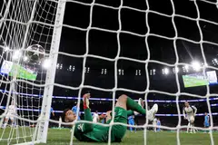 Liga Juara-Juara, UCL 2026, Liverpool vs Galatasaray, Atletico Madrid vs Tottenham, Arne Slot, Mohamed Salah, Suku Akhir UCL, Keputusan Bola Sepak Eropah
