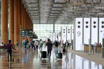 CAG akan melabur S$3 bilion dalam tempoh enam tahun akan datang di Terminal 1 hingga 4 Lapangan Terbang Changi Singapura untuk menambah baik pelbagai perkhidmatan.