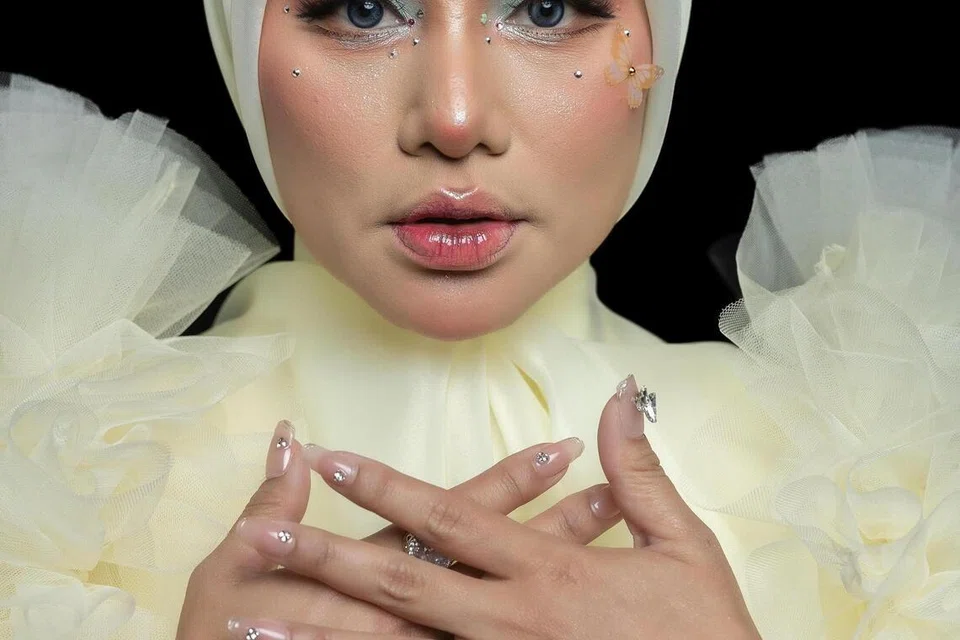 pelayaran percutian, Berita Harian, hiburan rohani