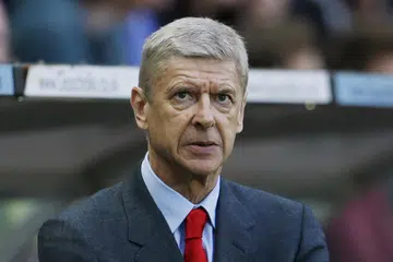 Arsene Wenger mempertahankan Piala Dunia Kelab susulan kritikan Jurgen Klopp mengenai kejohanan tersebut. Beliau berkongsi pengajaran tentang pengurusan cuaca panas dan mutu padang semasa kejohanan tersebut.