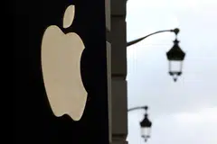 KOMPUTER LEBIH CANGGIH: Apple dijangka melancarkan komputer Mac baru yang lebih canggih pada hujung Oktober. 