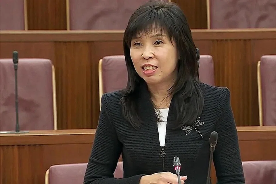 Cik Jessica Tan (GRC East Coast)