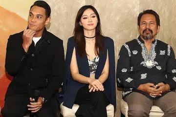 LAMA DAN BARU: Pelakon muda Singapura, Hisyam Hamid (kiri), bersama bakat baru Malaysia, Daniella Sya, dan seniman berpengalaman Dato' M. Nasir antara yang akan menjayakan drama Do(s)a. - Foto ASTRO