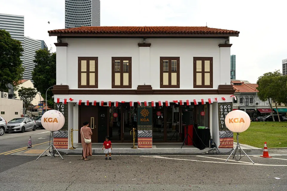 9CA5C99D-FECD-4E33-8DCD-55B5B4E89C0