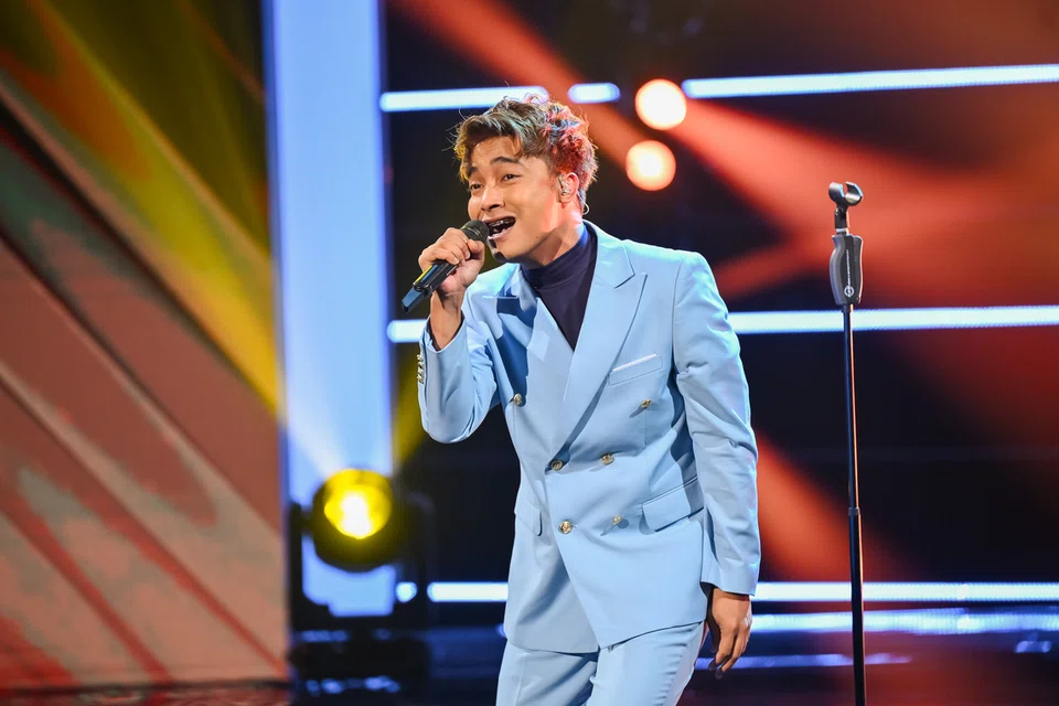 Dengan nyanyian lagu ‘Kaulah Segalanya’ (nyanyian asal Hazrul Nizam) dan lagu duet ‘Pulanglah’ (nyanyian asal Awi Rafael), Akif Halqi membuktikan kebolehannya sebagai penyanyi setelah melayakkan diri ke separuh akhir Anugerah 2026 melalui pusingan ‘wildcard’.
