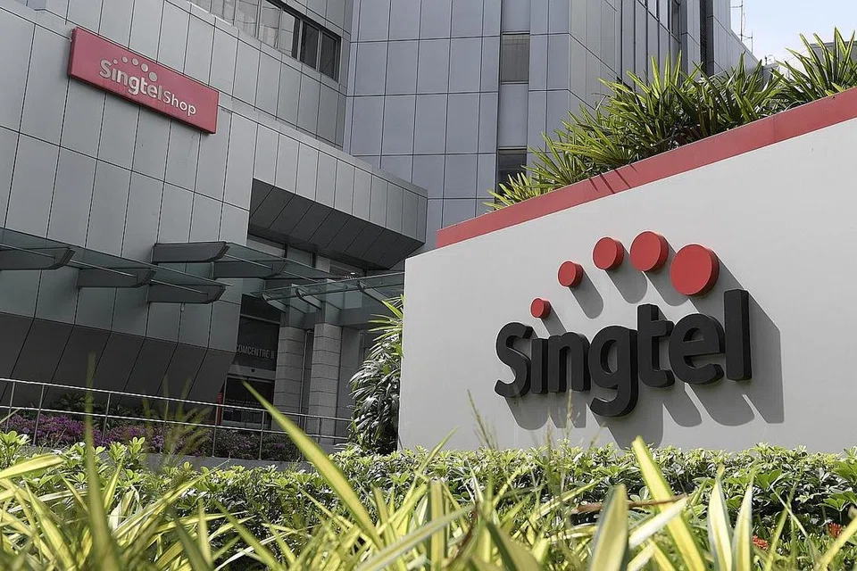 PERINTIS TELEKOMUNIKASI: Syarikat telekomunikasi terbesar Singapura, Singtel, mendapat salah satu lesen bagi mengoperasikan rangkaian 5G. - Foto fail