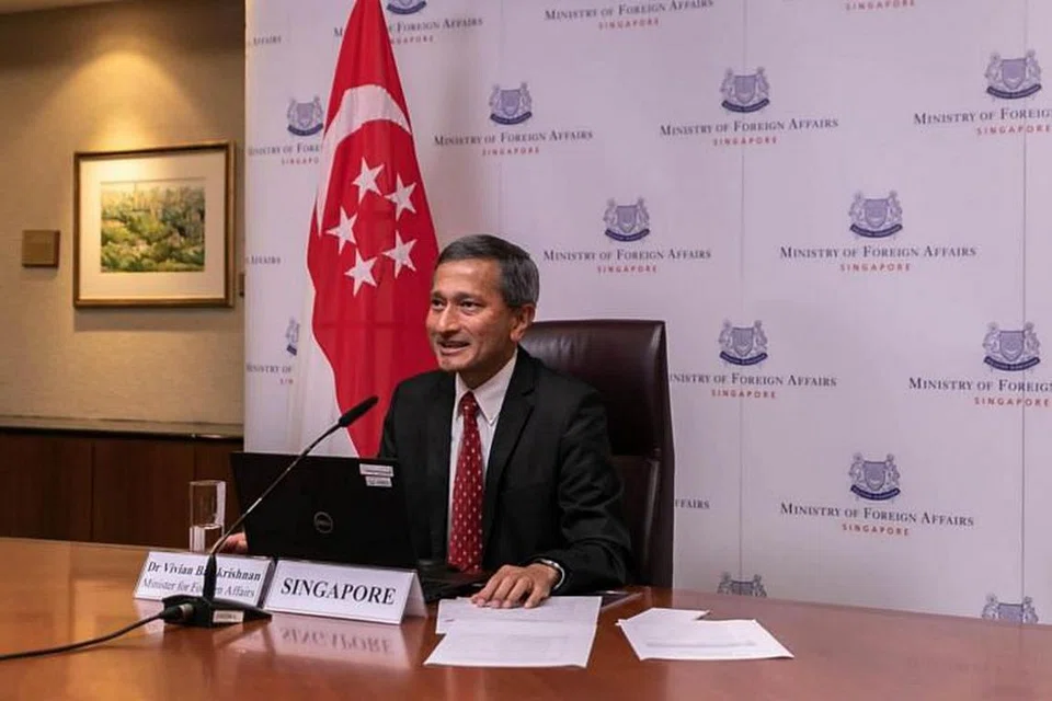 Menteri Ehwal Luar, Dr Vivian Balakrishnan, berkata Kumpulan Penyelarasan Menteri (MCG) mengulangi pentingnya mengekalkan penyambungan global. 