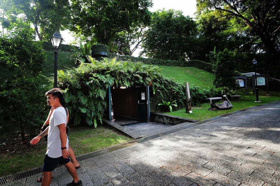 Battle Box di Fort Canning menjadi tempat bagi pertunjukan dan pengalaman mengasyikkan, ‘Underground: The Summoning’ berdasarkan cerita ngeri.