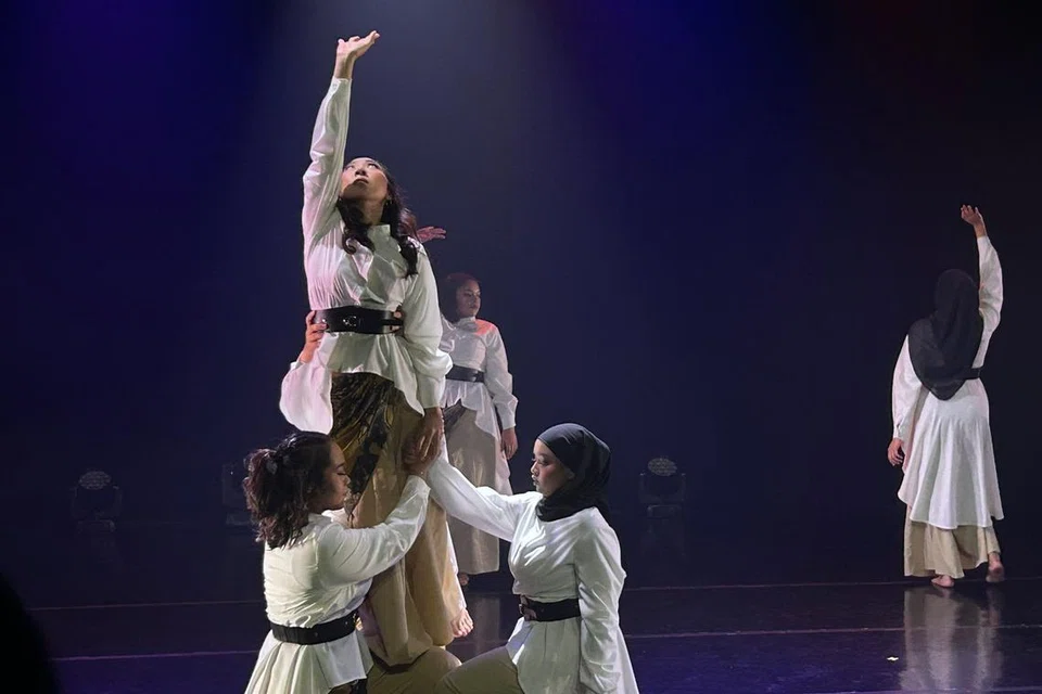 Secara keseluruhan, pementasan Pu:lse oleh Dian Dancers berhasil menyuntik kesegaran pada tarian kontemporari Melayu dari sudut tema dan isu, teknik koreografi, gubahan muzik dan juga paparan emosi penari.