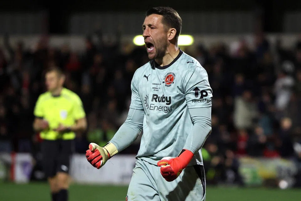 Fleetwood Town, Arsenal, penentuan penalti