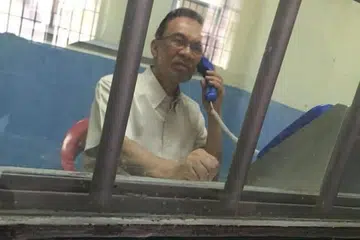 PM Anwar, nostalgia, kongsi gambar di penjara