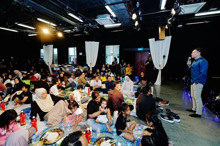 baju Raya, Membina Kasi Balik, kanak-kanak kurang berkemampuan