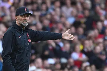 MASALAH KLOPP: Liverpool adalah antara pasukan yang menyengat dengan 20 gol dalam lapan perlawanan. Namun benteng pertahanan dan bahagian tengah mereka musim ini tampak lemah dan ketandusan. - Foto EPA-EFE