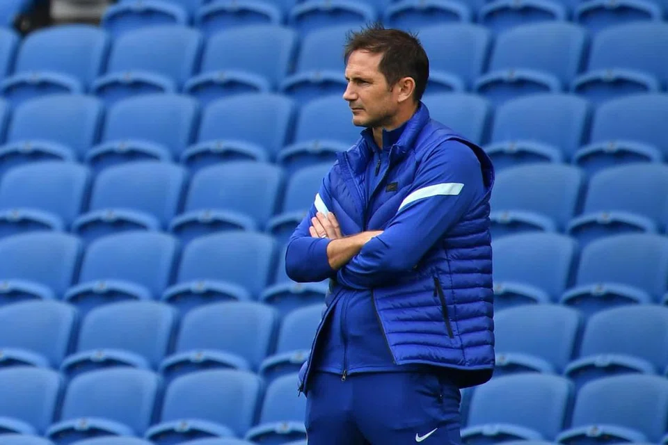 MUSIM BARU, JANGKAAN BARU: Pengurus Chelsea Frank Lampard sedar tekanan terletak di bahunya untuk memperbaiki persembahan kelab itu setelah beliau berbelanja besar semasa tempoh pemindahan baru-baru ini. - Foto AFP