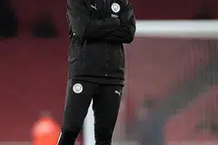 TIDAK DILARANG: Arteta telah mengadakan perbincangan bersama kelab lamanya Arsenal dan bosnya Pep Guardiola berkata beliau tidak akan menghalangnya meninggalkan Manchester City. - Foto REUTERS
