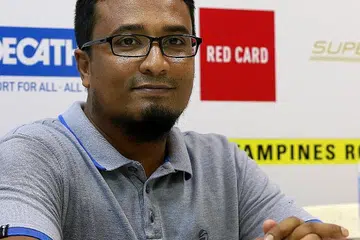 AKBAR: Ghairah mahu memulakan tugas dengan kelab barunya itu. - Foto THE NEW PAPER