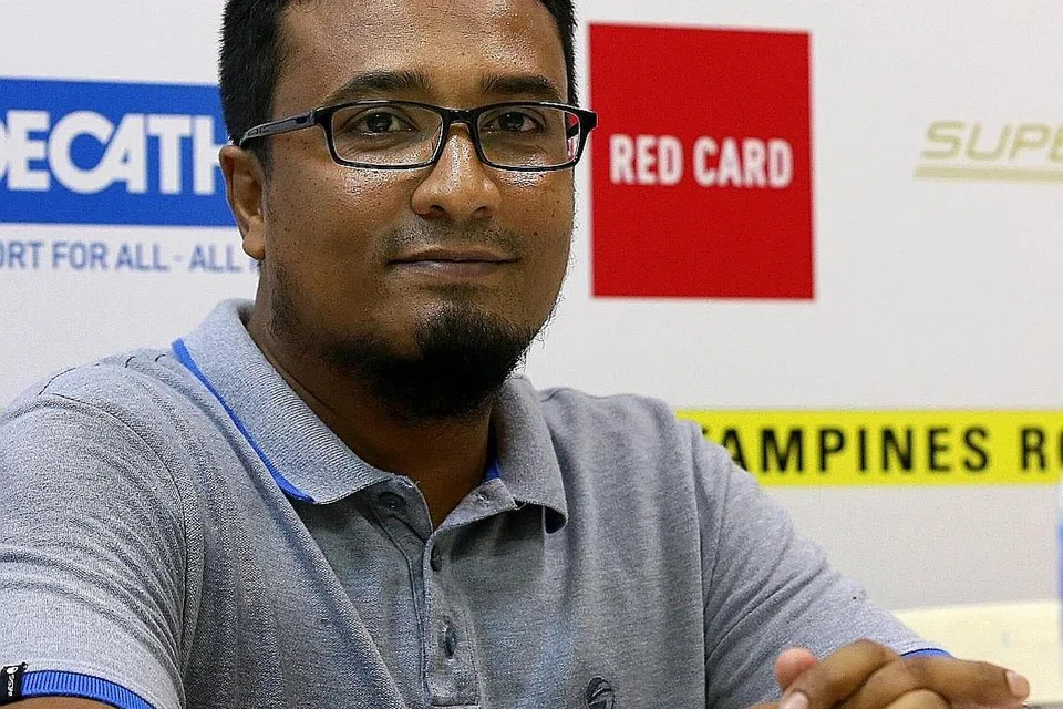 MUHAMMAD AKBAR ABDUL NAWAS: Yakin pengalaman luas Amri akan meningkatkan persembahan Tampines Rovers.