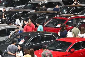 Harga kereta dijangka kekal tinggi selepas tender Sijil Hak Memiliki Kenderaan (COE) terkini.