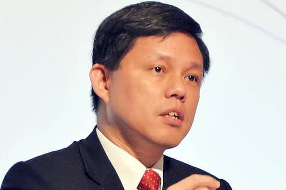 ENCIK CHAN CHUN SING: Menyentuh pentingnya empat perkara iaitu produk, dasar, proses dan orang yang baik dalam usaha mentadbir negara. 