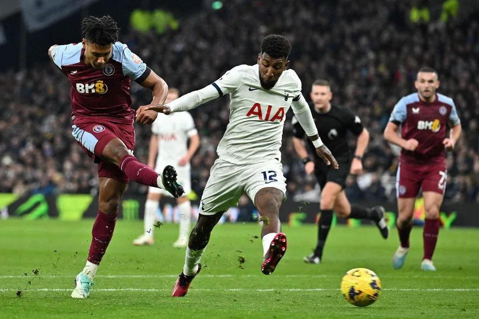 BUAT KEJUTAN: Aston Villa kalahkan Spurs 1- 2 pada 26 November di kubu Spurs.