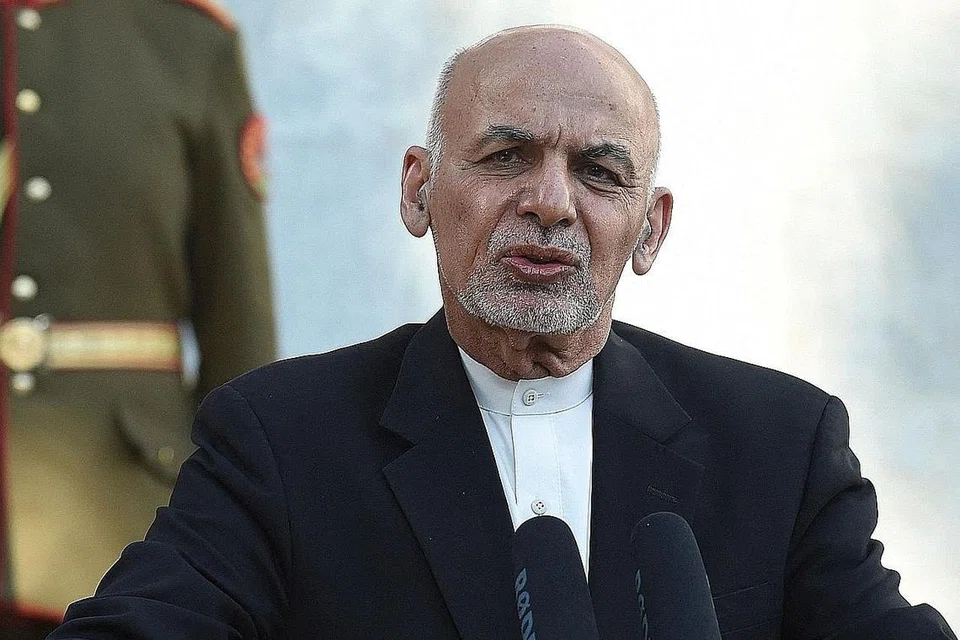 HADAPI CABARAN GETIR: Presiden Afghanistan, Encik Ashraf Ghani, berdepan tentangan hebat pihak Taleban yang semakin menguasai banyak wilayah di negara itu. - Foto AFP