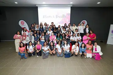Keat Hong CCC melancarkan program kesihatan wanita ‘Bloom & Dazzle’ sempena Hari Wanita Antarabangsa pada 8 Mac, di Kelab Masyarakat Keat Hong. 