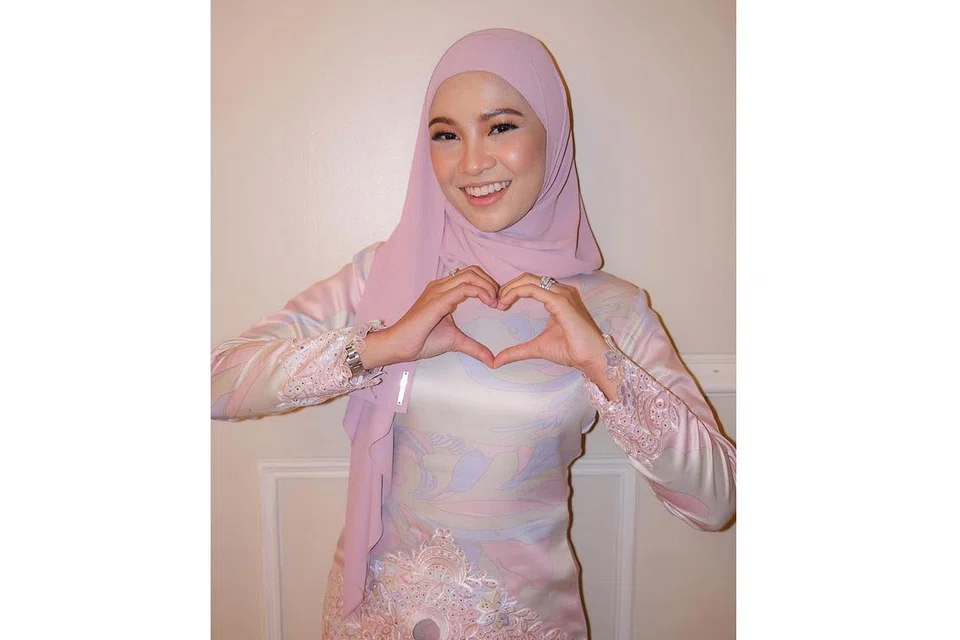 MENCARI HERO: Nabila Razali menekankan cukuplah jika pelakon yang dipilih bersesuaian dan mampu membawa watak yang ditampilkan, seperti pelakon di bayangannya, Shukri Yahya. - Foto INSTAGRAM NABILA RAZALI
