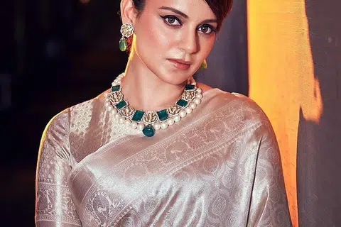 KANGANA RANAUT: Sifatkan dirinya sebagai nasionalis yang mahu penonton di India lebih menghargai filem buatan anak watan daripada filem Hollywood. - Foto INSTAGRAM KANGANA RANAUT