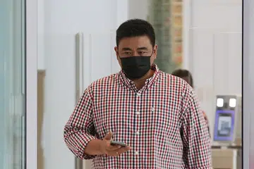 DIPENJARA: Zainlai Mashot dipenjara dua minggu dan sehari setelah melanggar seorang penunggang motosikal di BKE dan melarikan diri dari tempat kejadian. Dia juga dilarang memandu selama dua tahun dan didenda $2,000. - Foto BH oleh TIMOTHY DAVID