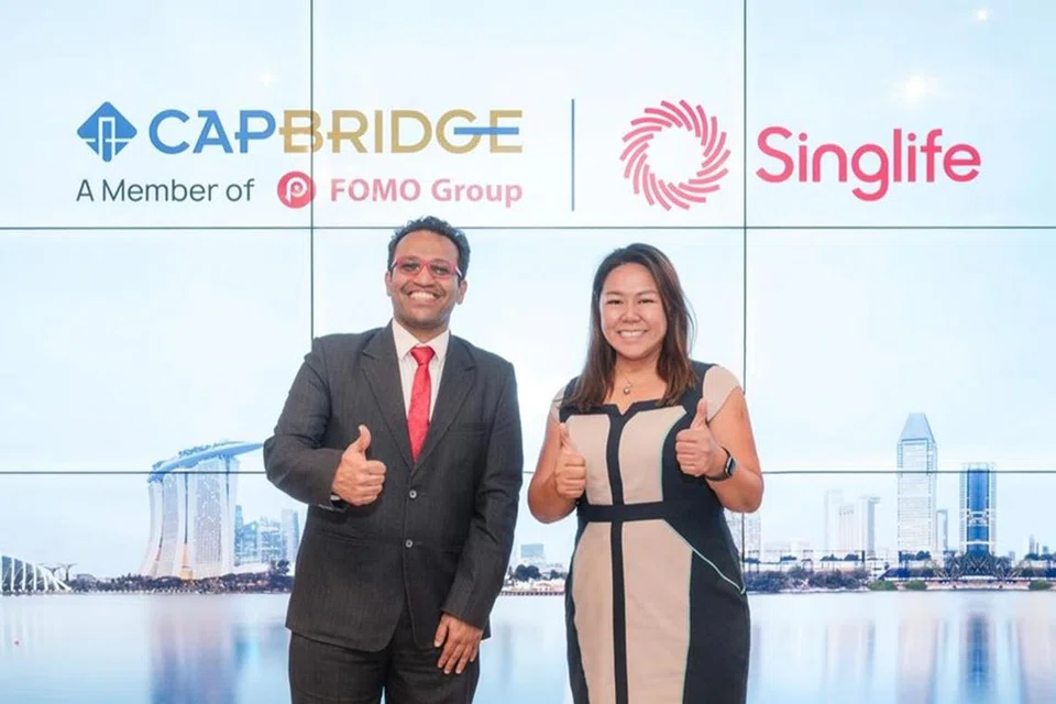 Encik Varun Mittal, Dr Janet Liu